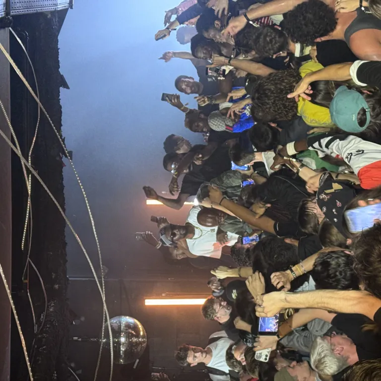 Showcase de Roshi à Grand Scène Lille devant plus de 400 personnes