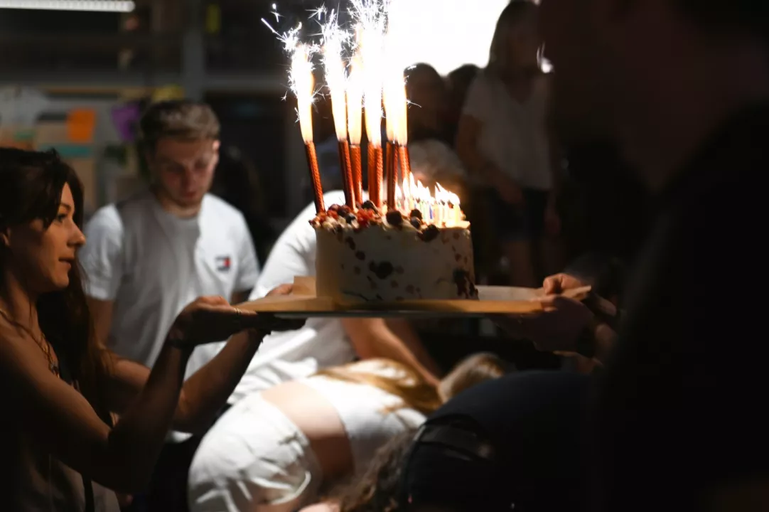 Grand Scène - Grand Scène fête son anniversaire