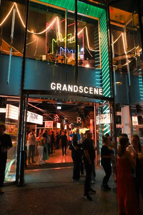 GRAND SCÈNE - FEU !!!